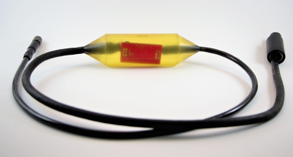 SMART Cable with visible PCB